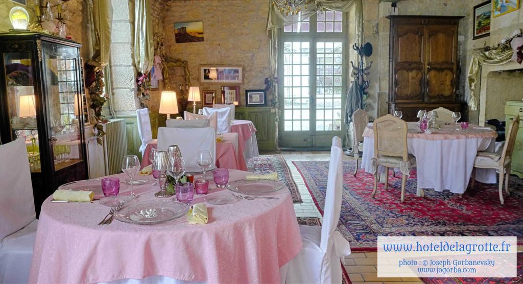 Hotel De La Grotte Montignac  Kültér fotó