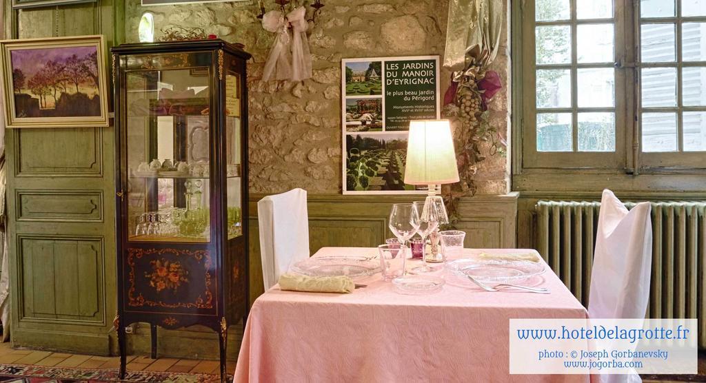 Hotel De La Grotte Montignac  Kültér fotó