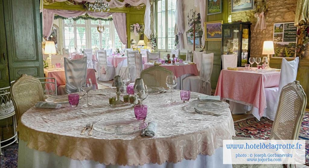 Hotel De La Grotte Montignac  Kültér fotó
