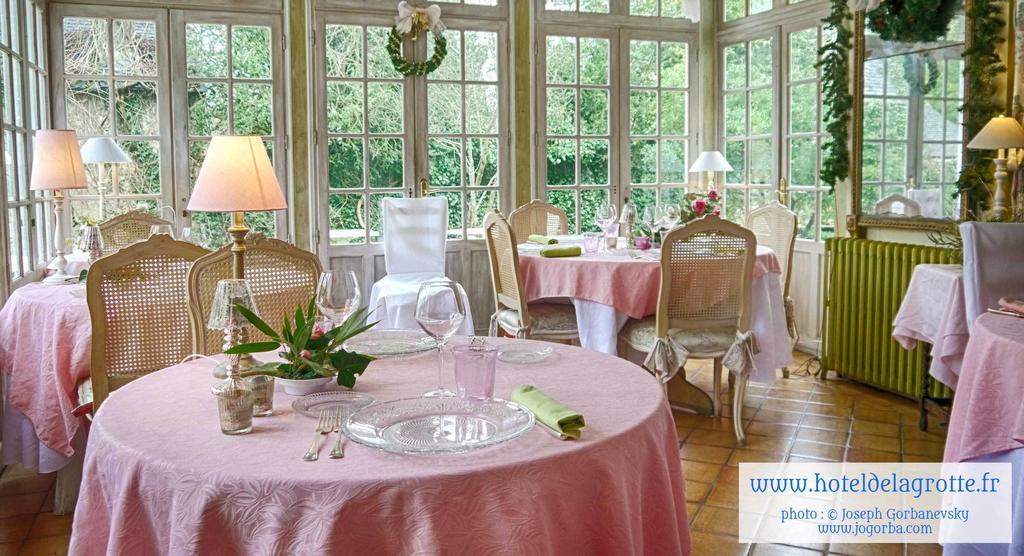 Hotel De La Grotte Montignac  Kültér fotó