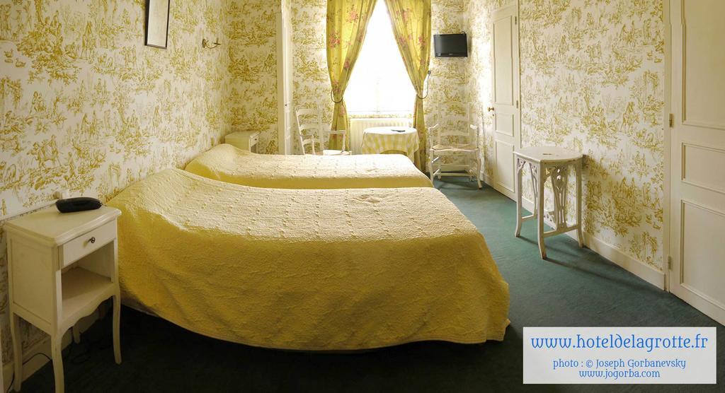 Hotel De La Grotte Montignac  Szoba fotó
