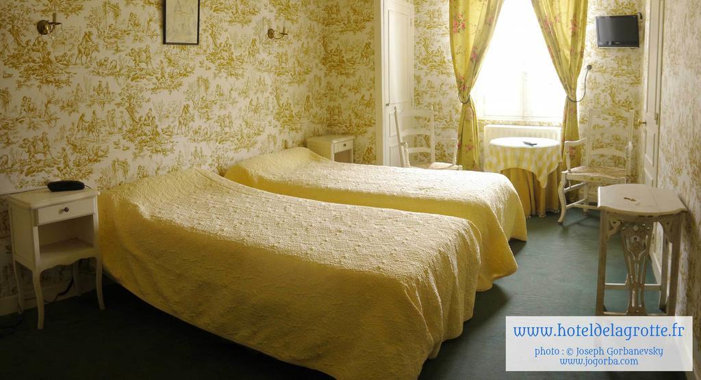 Hotel De La Grotte Montignac  Szoba fotó