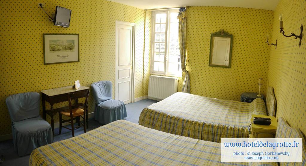 Hotel De La Grotte Montignac  Szoba fotó